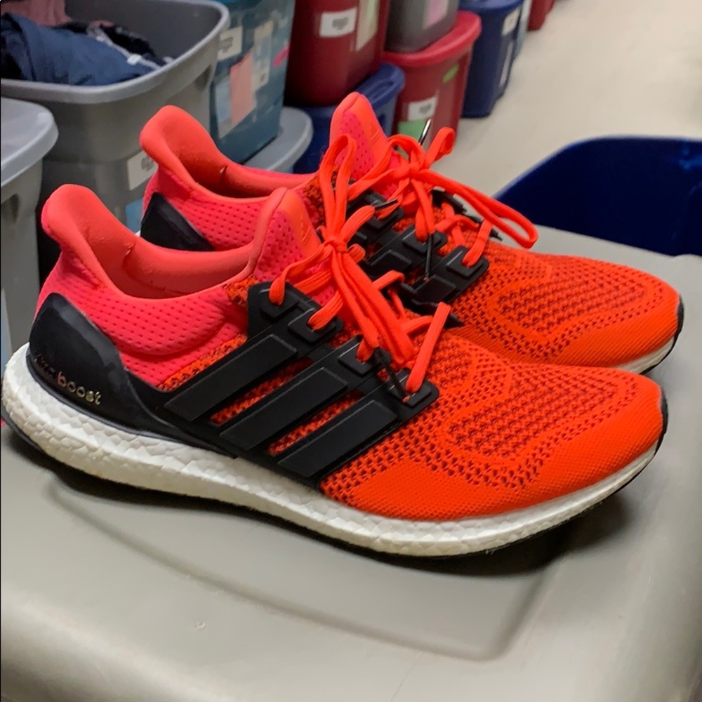 Adidas Ultra Boost Shoes size 11